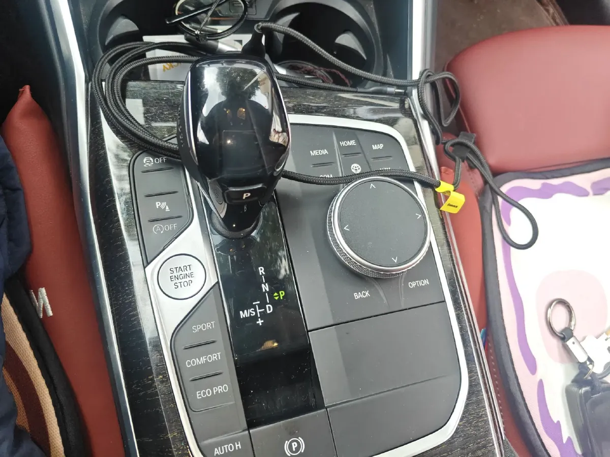 2021 BMW 3 Series 2.0T 184HP L4 8AT,autocango,china used car exporter,china ev exporter,chinese used car exporter,chinese used ev exporter