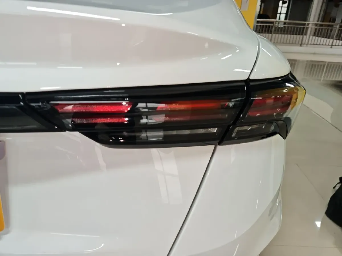 2024 Geely Binray 1.5T 181HP L4 7DCT,autocango,china used car exporter,china ev exporter,chinese used car exporter,chinese used ev exporter