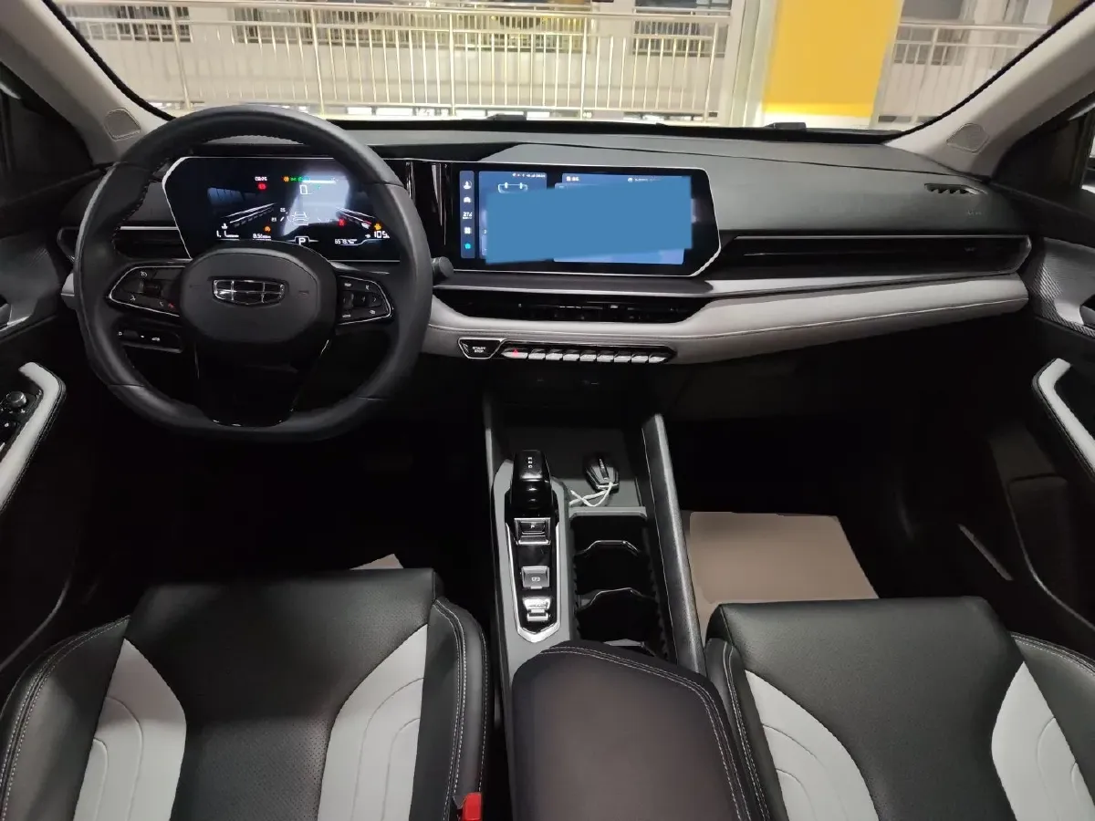 2024 Geely Binray 1.5T 181HP L4 7DCT,autocango,china used car exporter,china ev exporter,chinese used car exporter,chinese used ev exporter