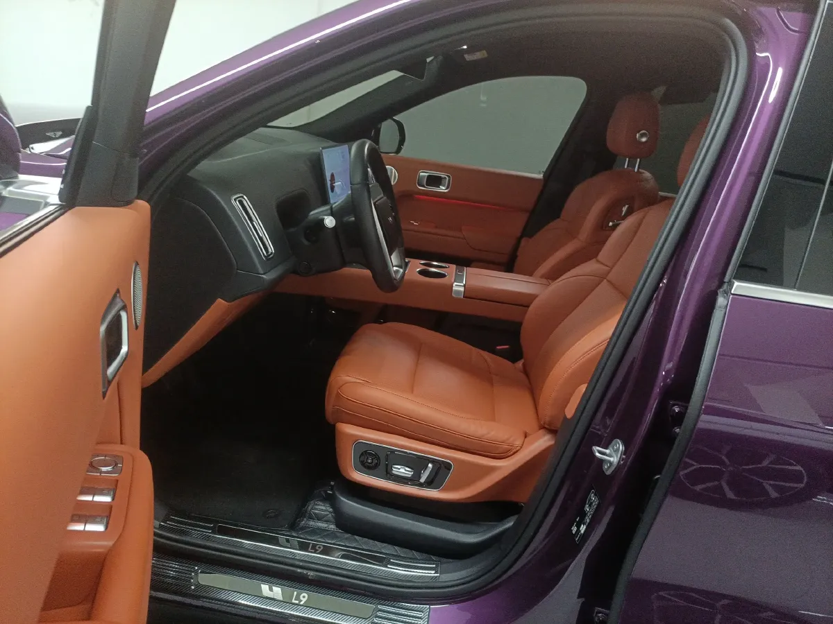 2022 Li L9 Range Extended 154HP REEV 42.6KWH,autocango,china used car exporter,china ev exporter,chinese used car exporter,chinese used ev exporter