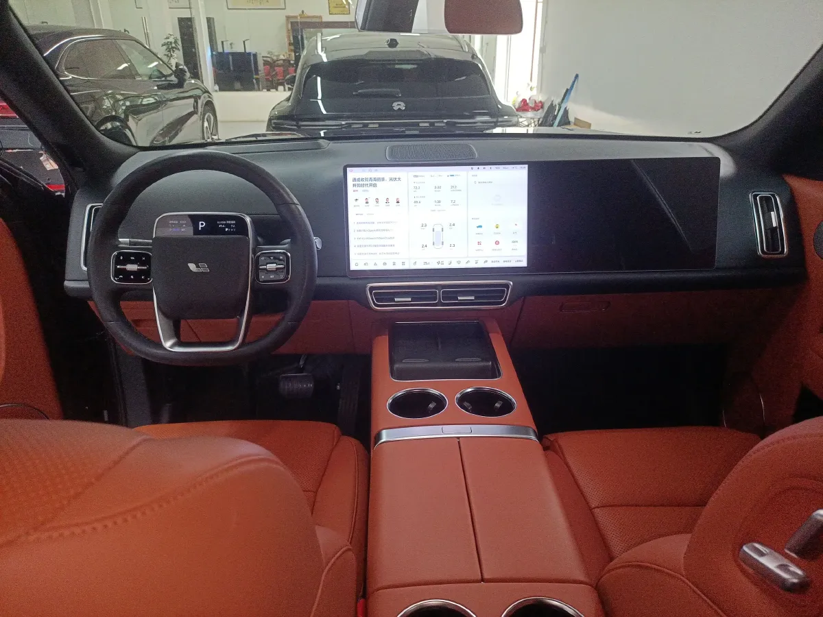 2022 Li L9 Range Extended 154HP REEV 42.6KWH,autocango,china used car exporter,china ev exporter,chinese used car exporter,chinese used ev exporter