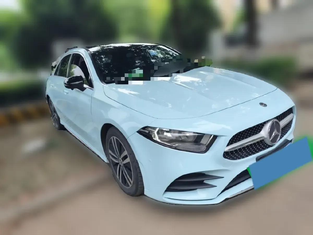 2019 Mercedes-Benz A Class 1.3T 136HP L4 7DCT,autocango,china used car exporter,china ev exporter,chinese used car exporter,chinese used ev exporter