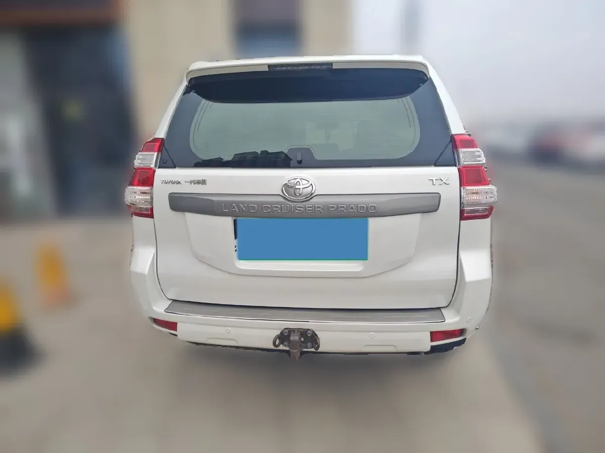 2016 Toyota Land Cruiser Prado 2.7L 163HP L4 6AT,autocango,china used car exporter,china ev exporter,chinese used car exporter,chinese used ev exporter