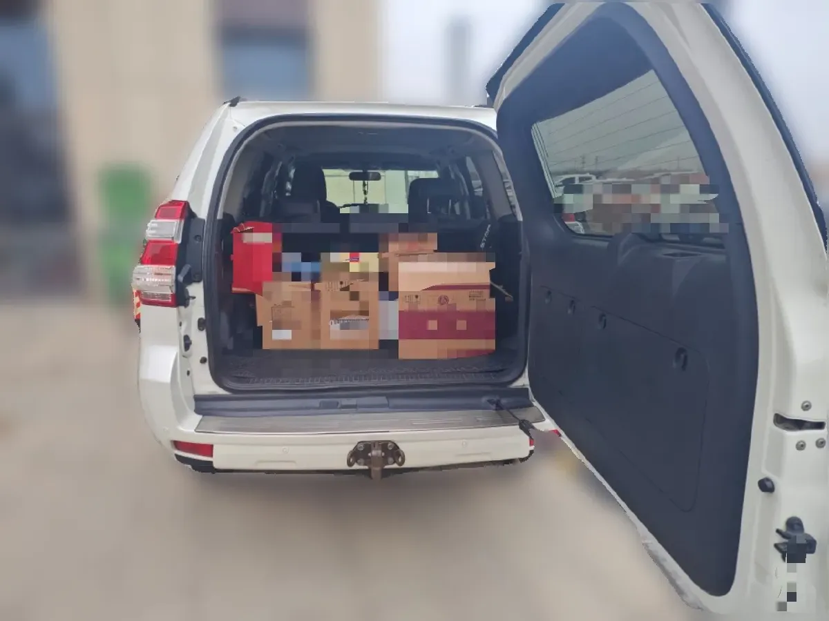 2016 Toyota Land Cruiser Prado 2.7L 163HP L4 6AT,autocango,china used car exporter,china ev exporter,chinese used car exporter,chinese used ev exporter