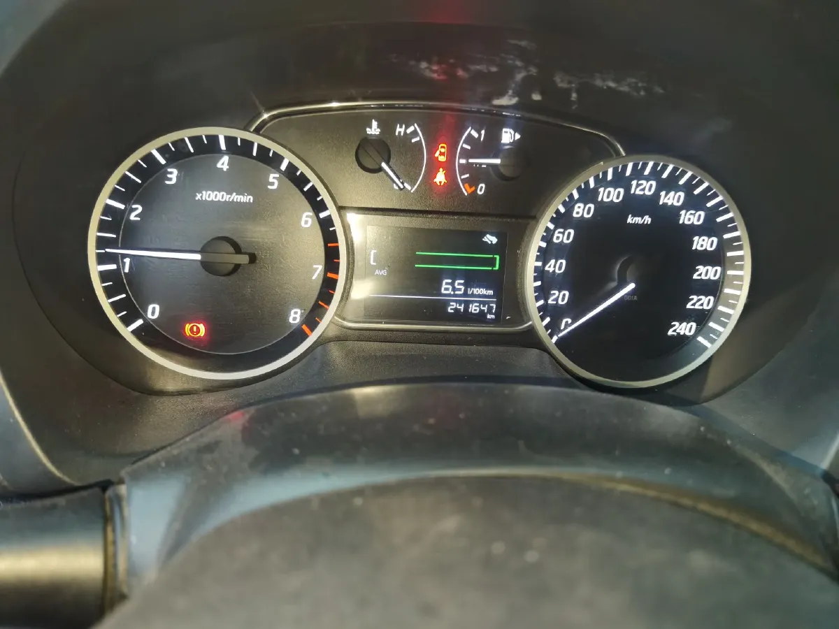 2016 Nissan Sylphy 1.6L 126HP L4 5MT,autocango,china used car exporter,china ev exporter,chinese used car exporter,chinese used ev exporter