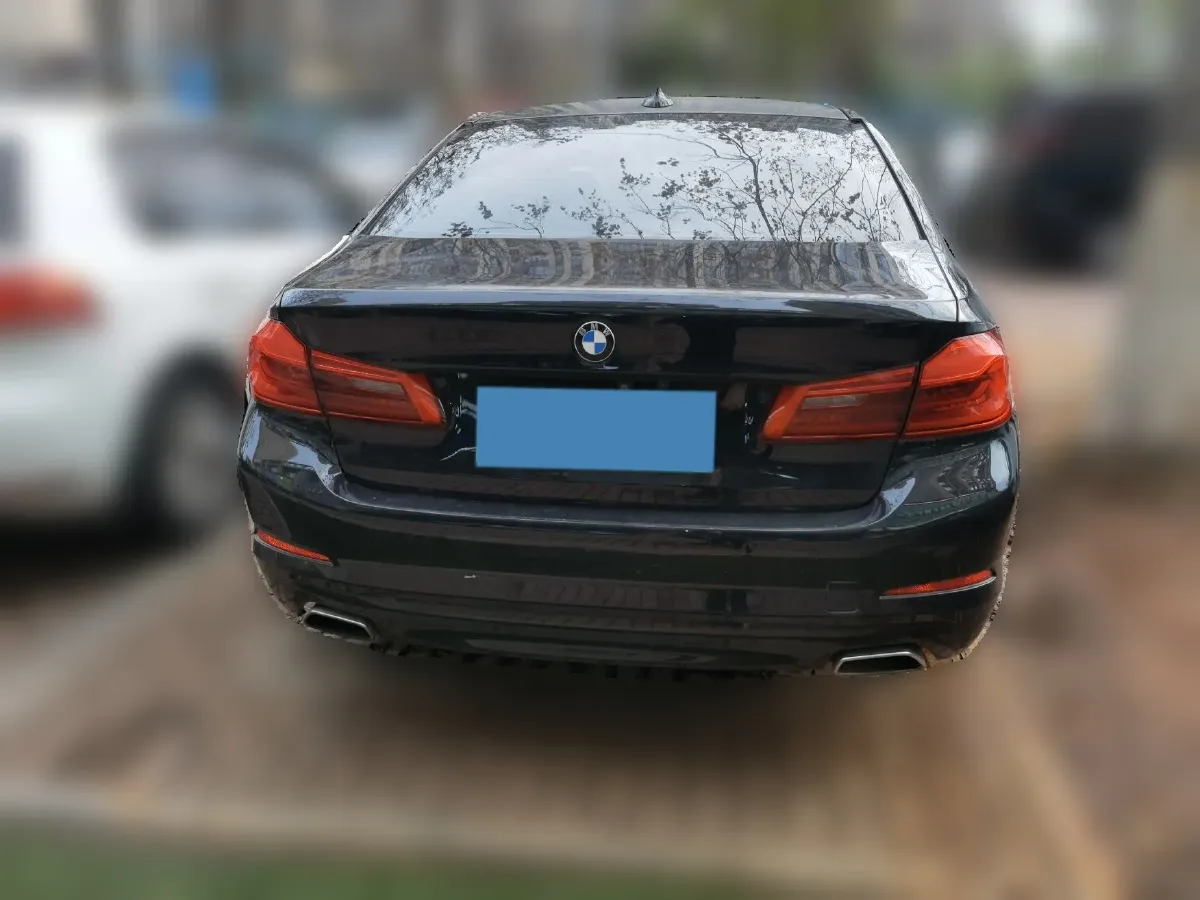 2018 BMW 5 Series 2.0T 224HP L4 8AT,autocango,china used car exporter,china ev exporter,chinese used car exporter,chinese used ev exporter