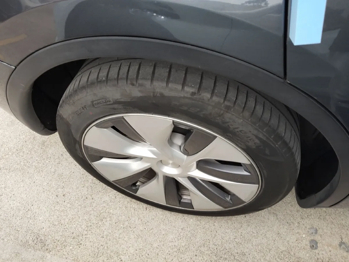 2022 Tesla Model Y BEV 60KWH,autocango,china used car exporter,china ev exporter,chinese used car exporter,chinese used ev exporter