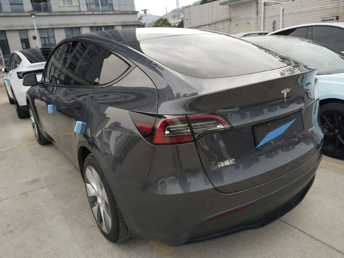 2022 Tesla Model Y BEV 60KWH,autocango,china used car exporter,china ev exporter,chinese used car exporter,chinese used ev exporter