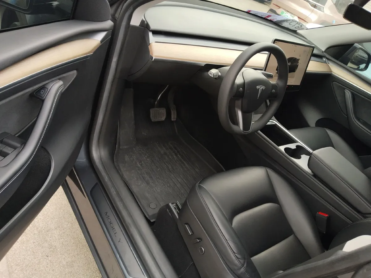 2022 Tesla Model Y BEV 60KWH,autocango,china used car exporter,china ev exporter,chinese used car exporter,chinese used ev exporter