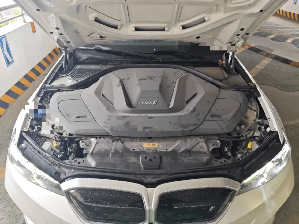 2022 BMW i3 BEV 70KWH,autocango,china used car exporter,china ev exporter,chinese used car exporter,chinese used ev exporter