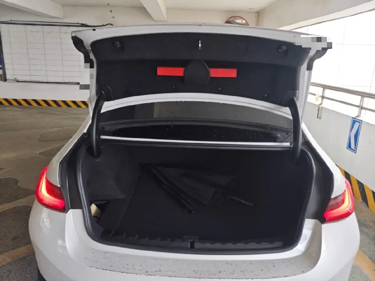 2022 BMW i3 BEV 70KWH,autocango,china used car exporter,china ev exporter,chinese used car exporter,chinese used ev exporter