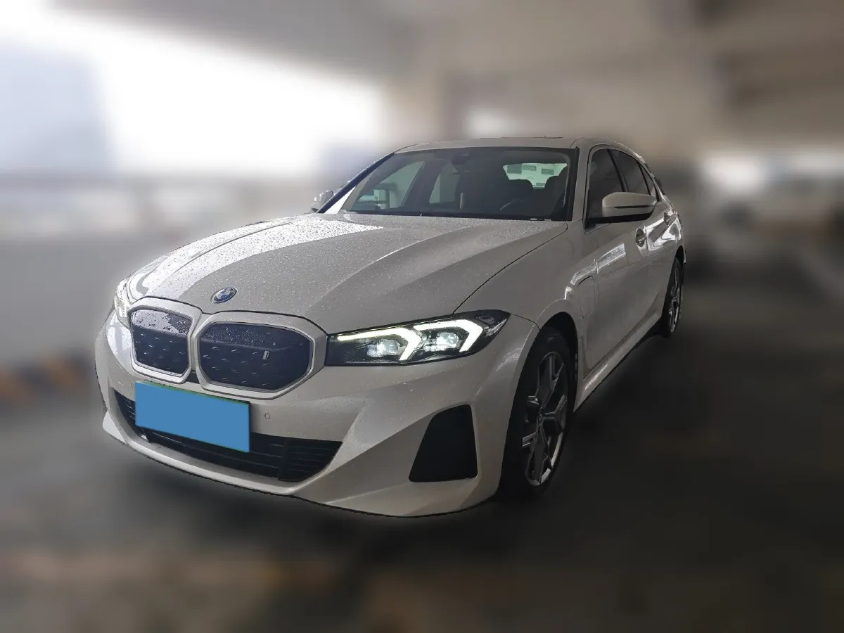 2022 BMW i3 BEV 70KWH,autocango,china used car exporter,china ev exporter,chinese used car exporter,chinese used ev exporter