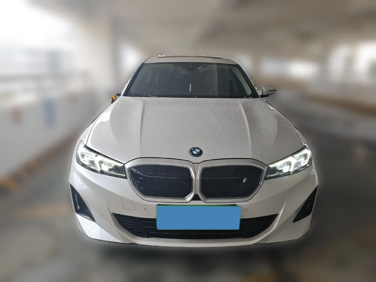 2022 BMW i3 BEV 70KWH,autocango,china used car exporter,china ev exporter,chinese used car exporter,chinese used ev exporter