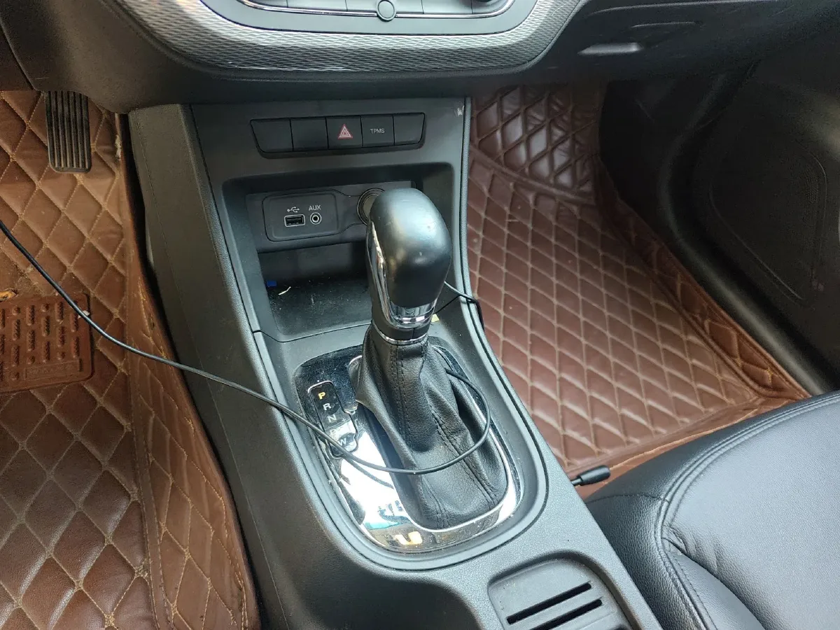 2015 ChangAn Eado XT 1.6L 125HP L4 4AT,autocango,china used car exporter,china ev exporter,chinese used car exporter,chinese used ev exporter