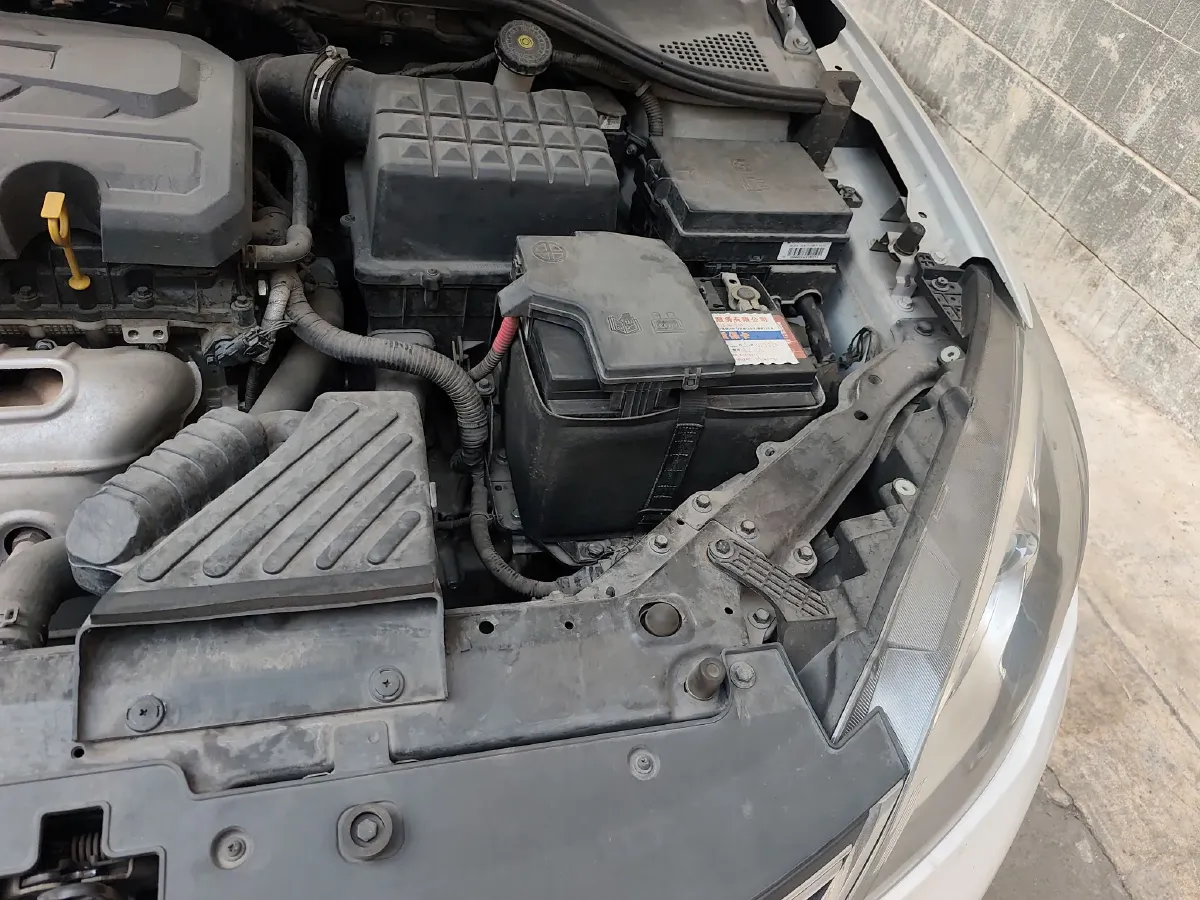 2015 ChangAn Eado XT 1.6L 125HP L4 4AT,autocango,china used car exporter,china ev exporter,chinese used car exporter,chinese used ev exporter