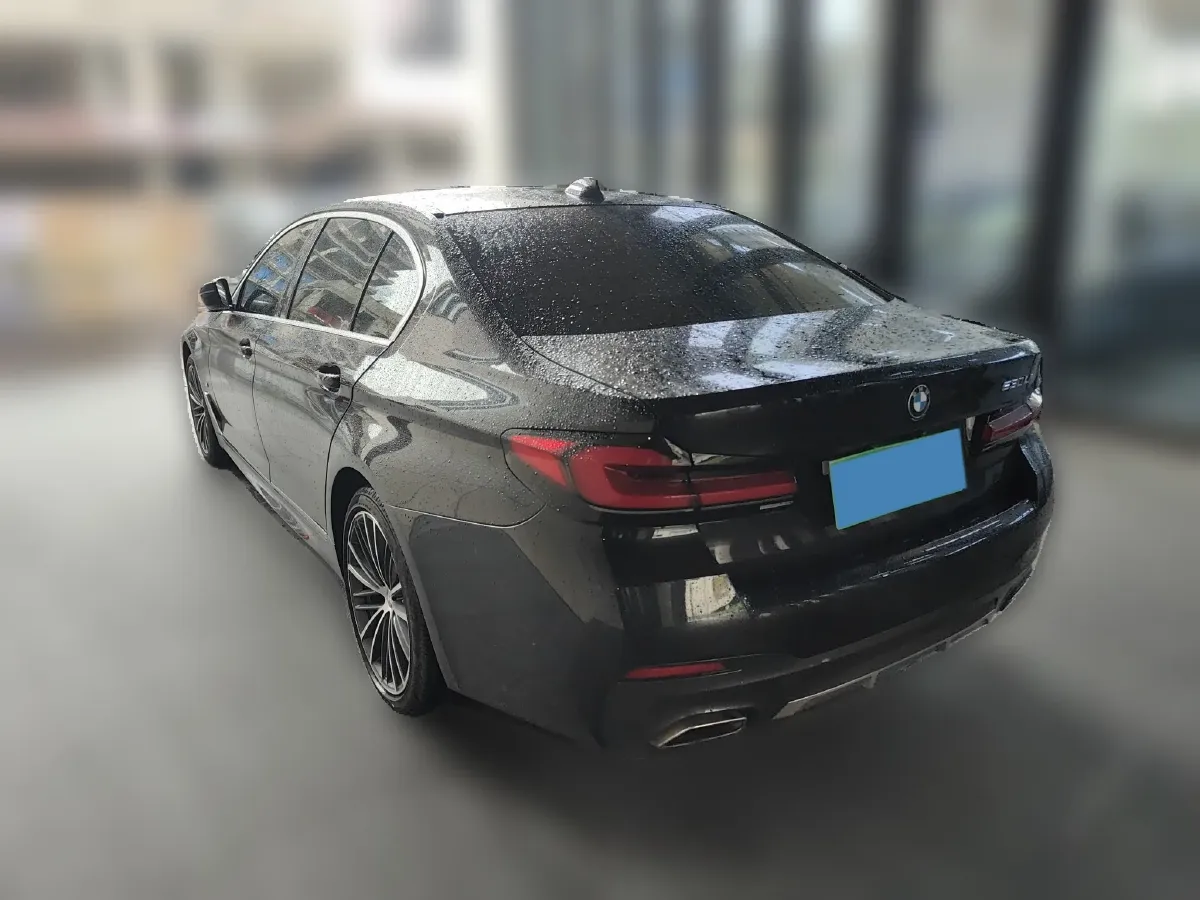 2022 BMW 5 Series 2.0T 252HP L4 8AT,autocango,china used car exporter,china ev exporter,chinese used car exporter,chinese used ev exporter
