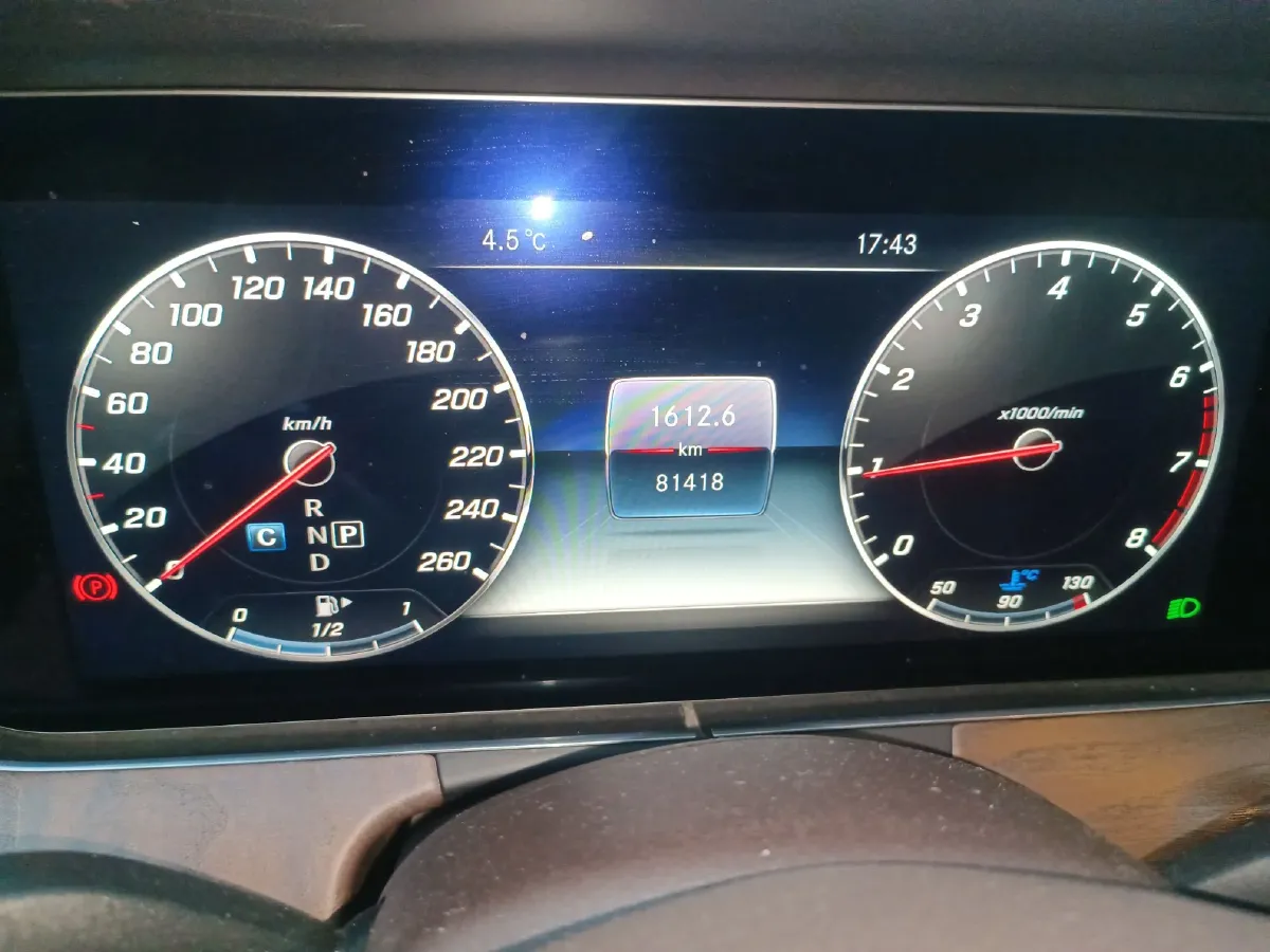 2016 Mercedes-Benz E Class 2.0T 184HP L4 9AT,autocango,china used car exporter,china ev exporter,chinese used car exporter,chinese used ev exporter