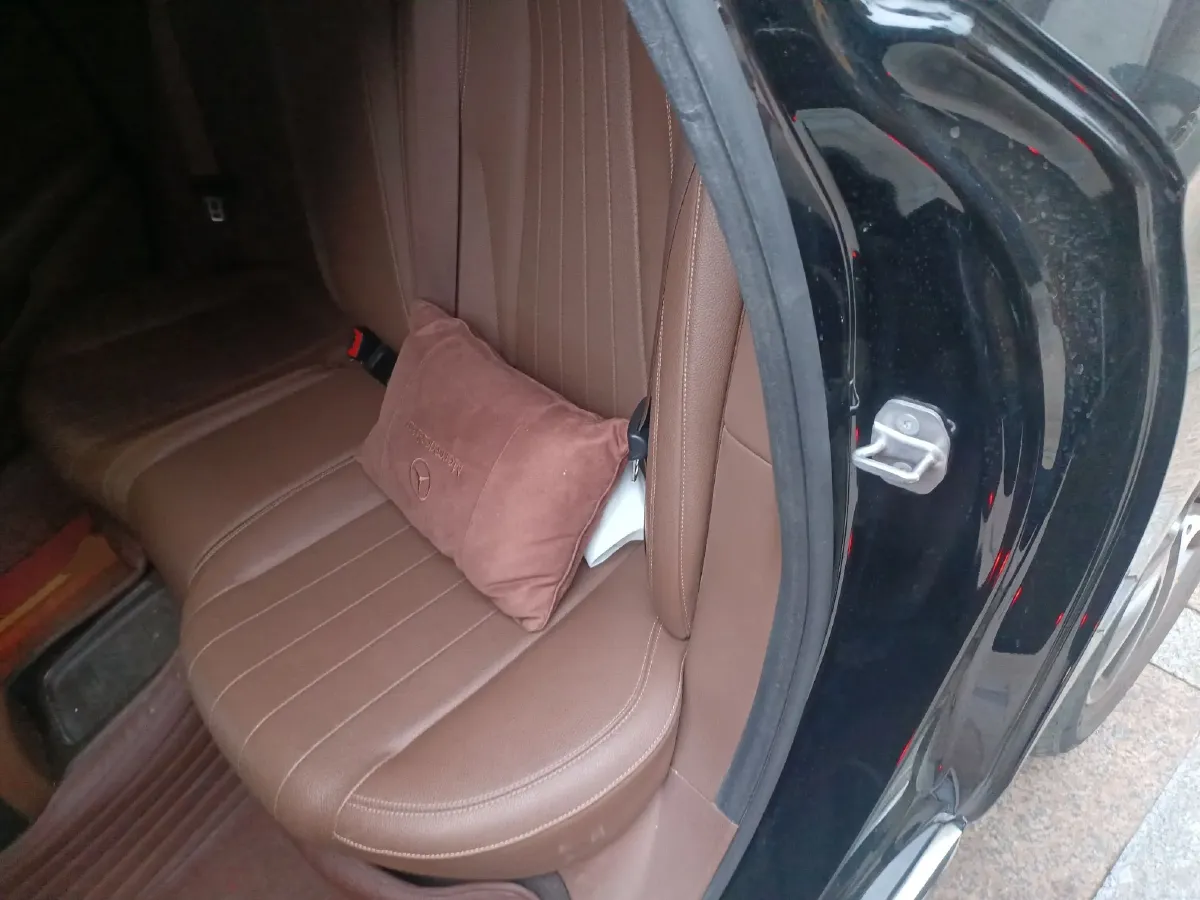 2016 Mercedes-Benz E Class 2.0T 184HP L4 9AT,autocango,china used car exporter,china ev exporter,chinese used car exporter,chinese used ev exporter