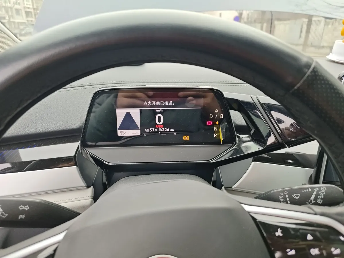 2022 Volkswagen ID.6 Crozz BEV 84.8KWH,autocango,china used car exporter,china ev exporter,chinese used car exporter,chinese used ev exporter