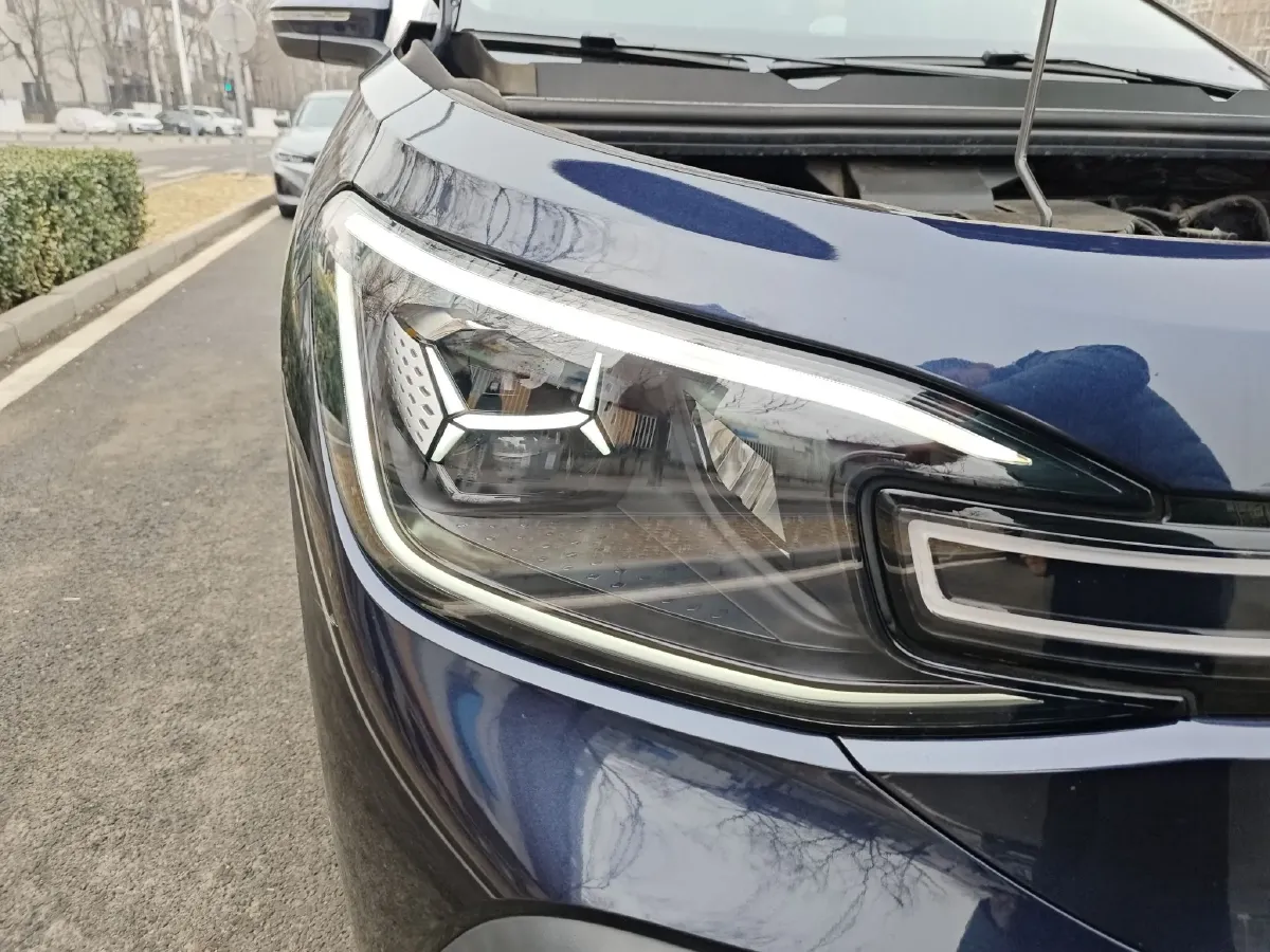 2022 Volkswagen ID.6 Crozz BEV 84.8KWH,autocango,china used car exporter,china ev exporter,chinese used car exporter,chinese used ev exporter