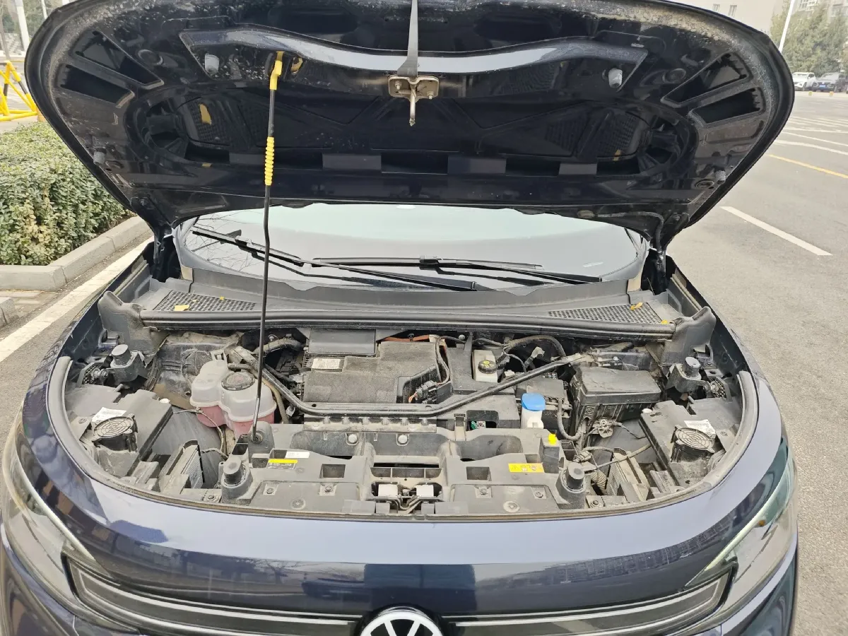 2022 Volkswagen ID.6 Crozz BEV 84.8KWH,autocango,china used car exporter,china ev exporter,chinese used car exporter,chinese used ev exporter