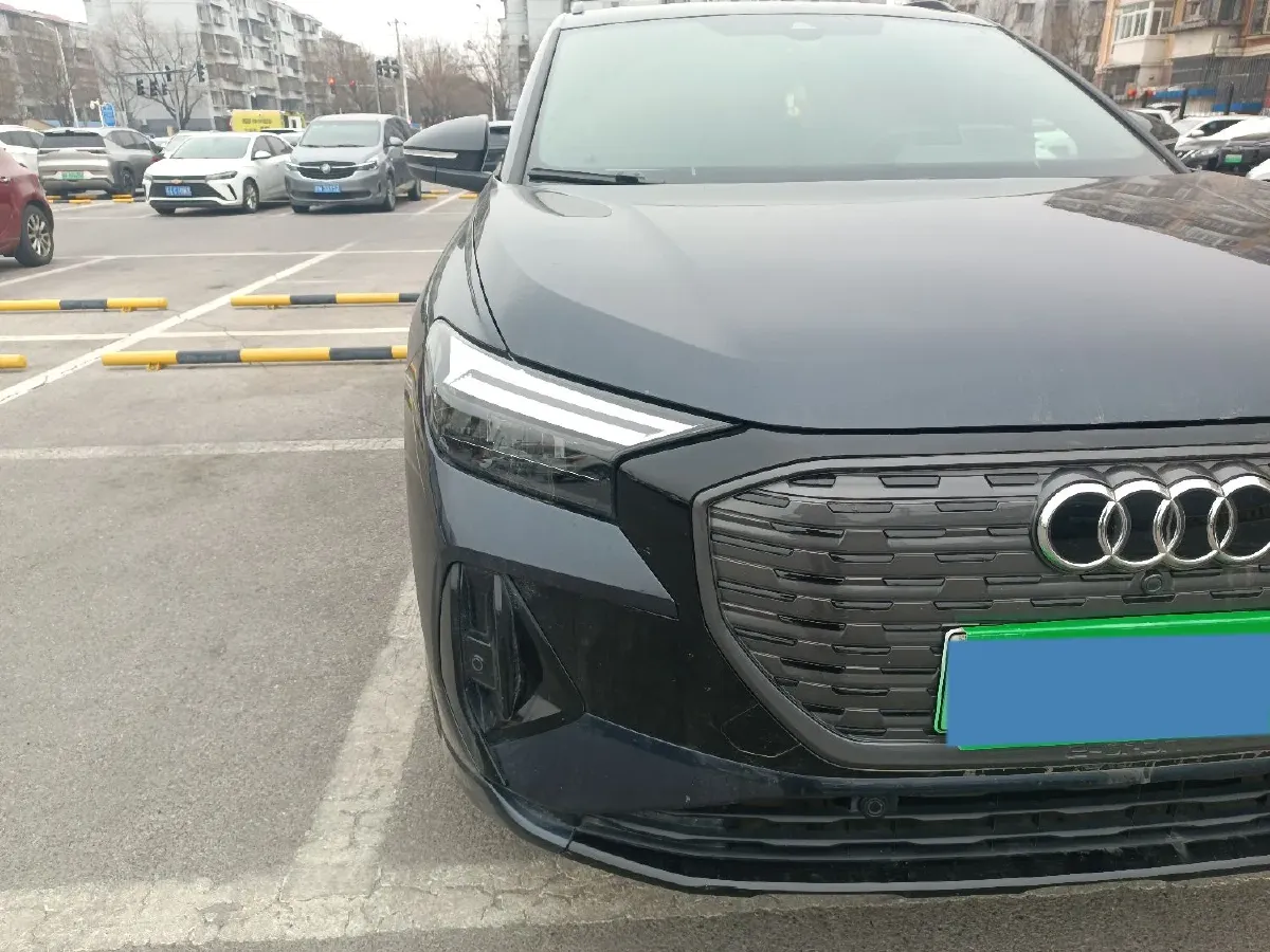 2023 Audi Q4 e-tron BEV 84.8KWH,autocango,china used car exporter,china ev exporter,chinese used car exporter,chinese used ev exporter