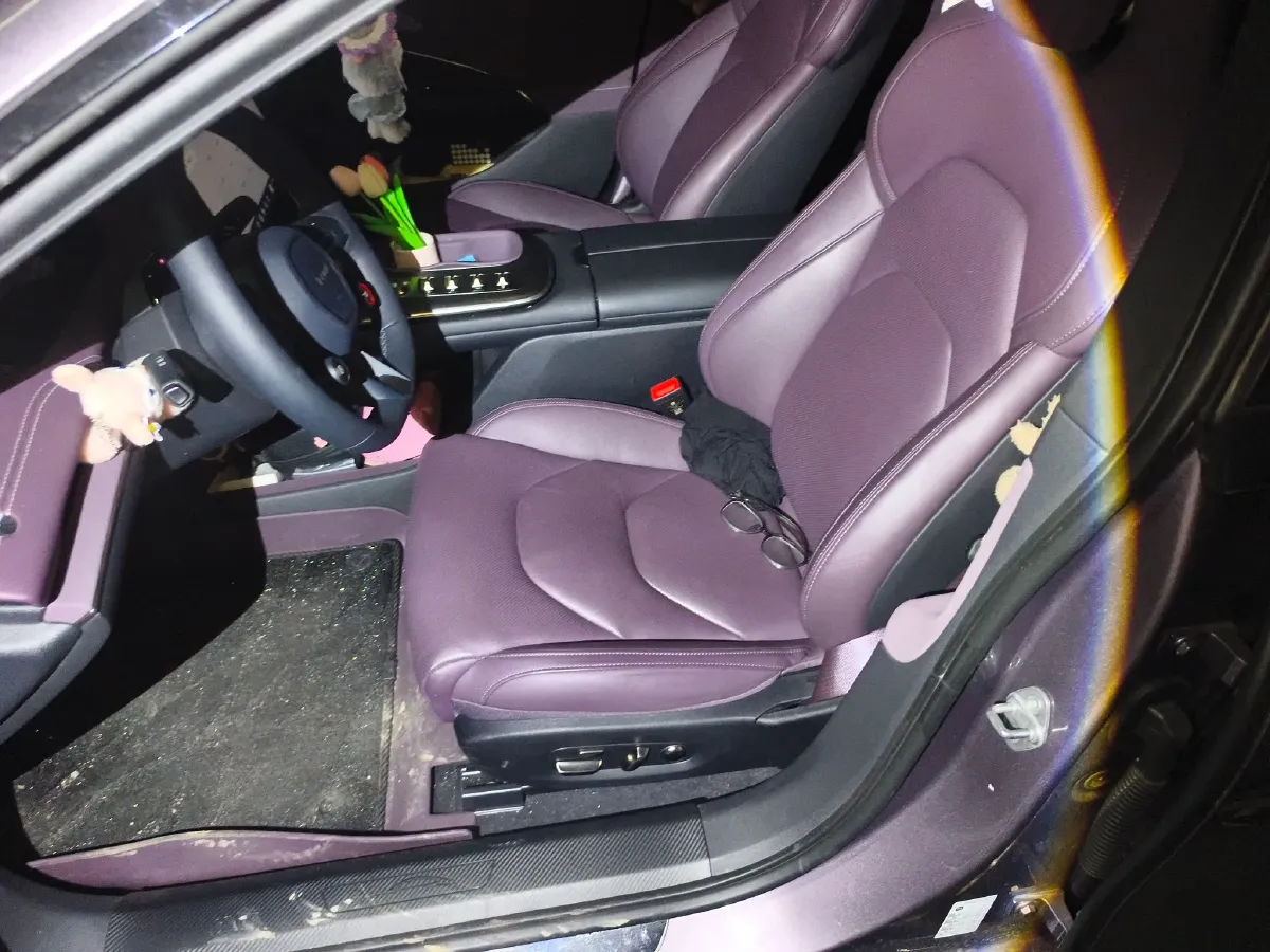 2024 MI SU7 BEV 101KWH,autocango,china used car exporter,china ev exporter,chinese used car exporter,chinese used ev exporter