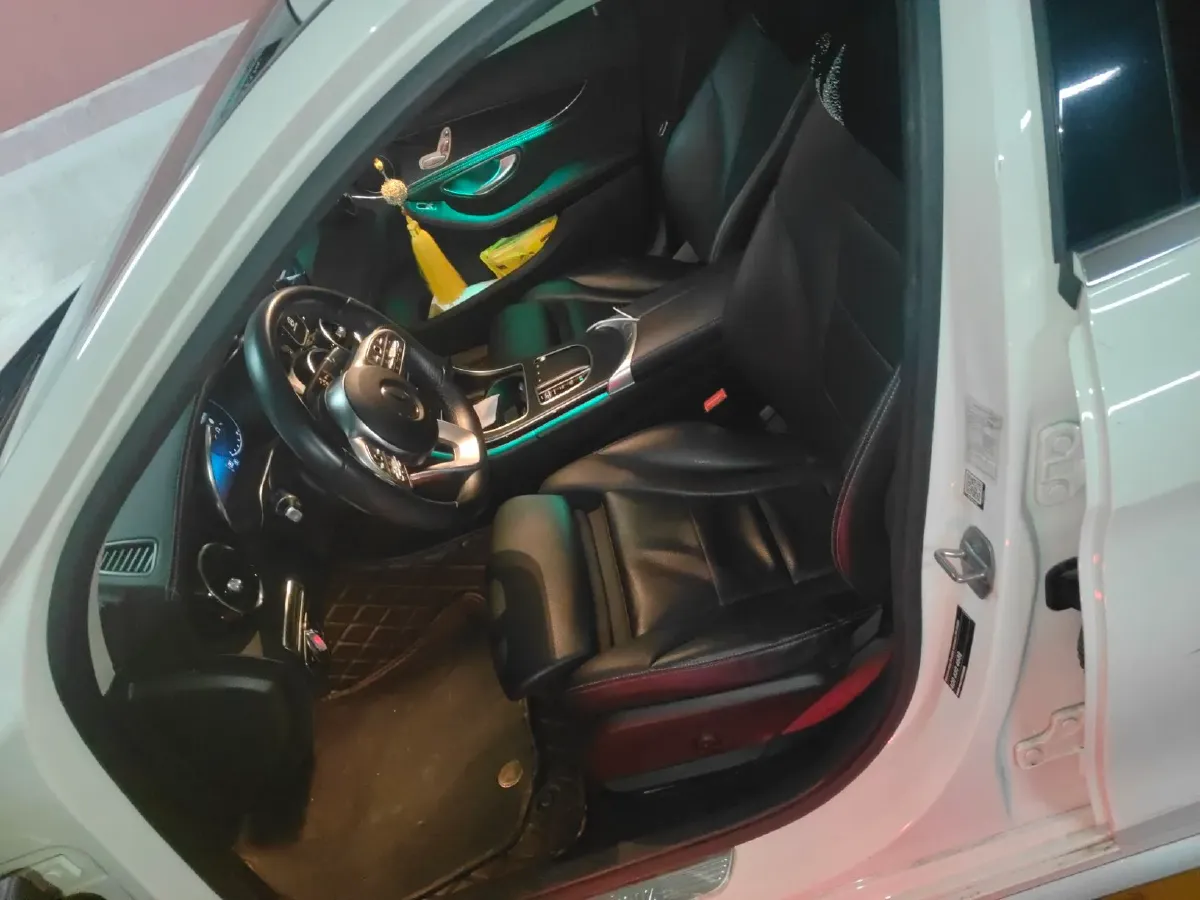 2020 Mercedes-Benz C Class 1.5T 156HP L4 9AT,autocango,china used car exporter,china ev exporter,chinese used car exporter,chinese used ev exporter