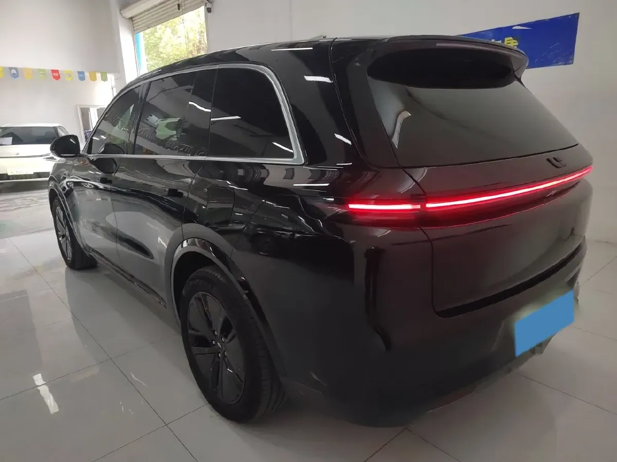 2024 Li L8 Range Extended 154HP REEV 42.8KWH,autocango,china used car exporter,china ev exporter,chinese used car exporter,chinese used ev exporter