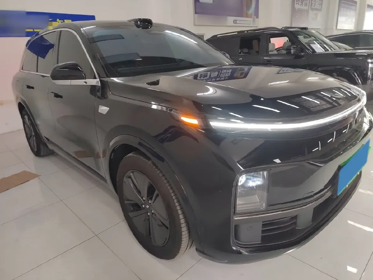 2024 Li L8 Range Extended 154HP REEV 42.8KWH,autocango,china used car exporter,china ev exporter,chinese used car exporter,chinese used ev exporter