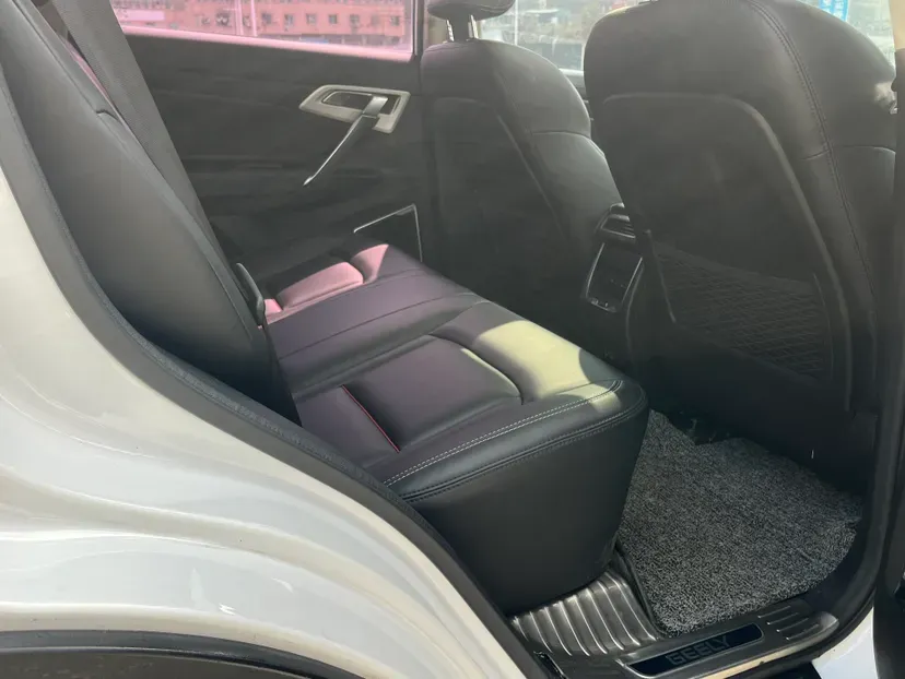 2018 Geely Azkarra 1.8T 184HP L4 6AT,autocango,china used car exporter,china ev exporter,chinese used car exporter,chinese used ev exporter