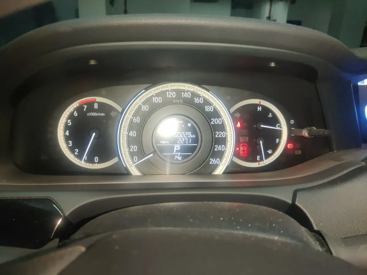 2016 Honda Accord 2.0L 155HP L4 CVT,autocango,china used car exporter,china ev exporter,chinese used car exporter,chinese used ev exporter