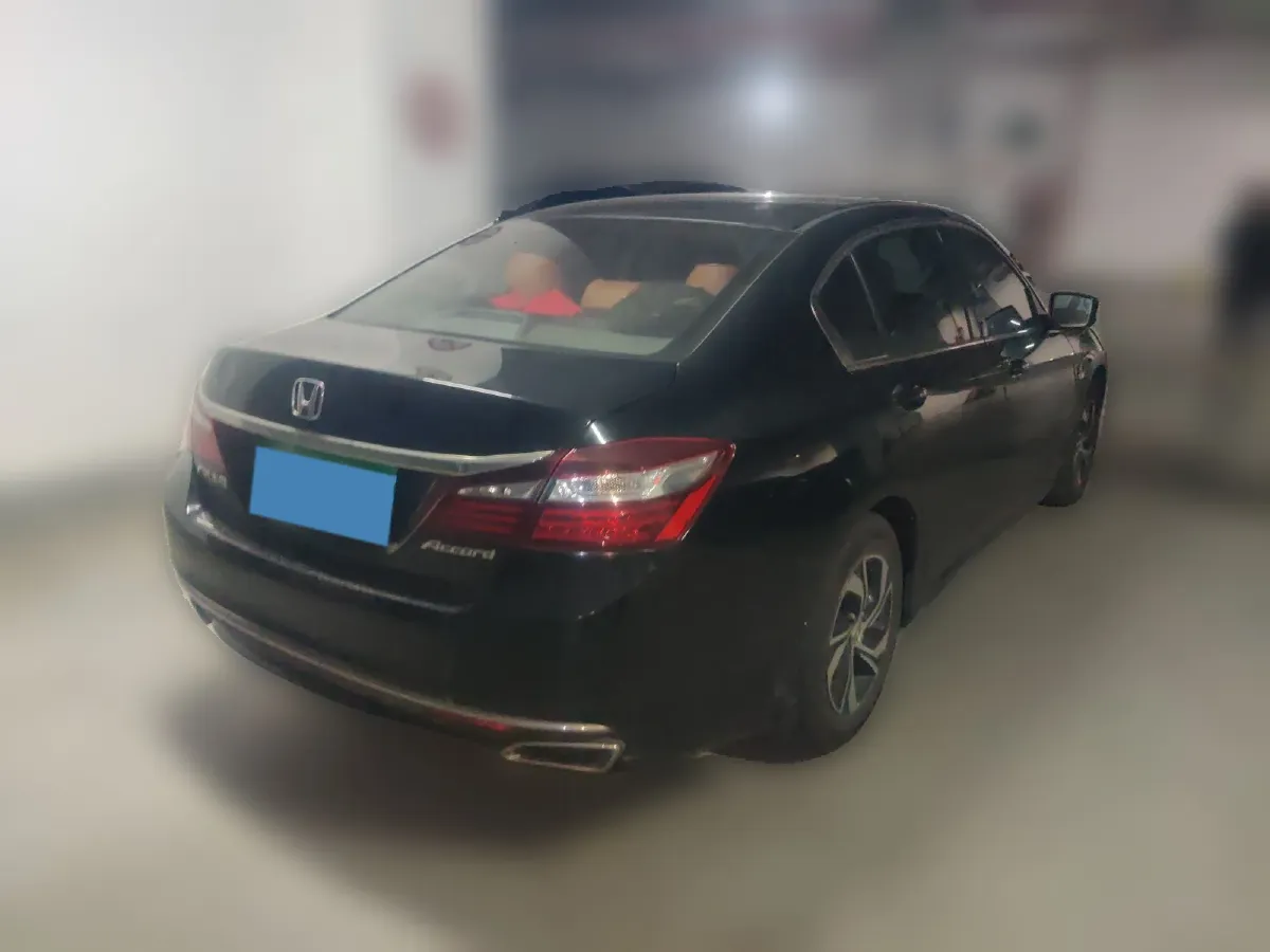 2016 Honda Accord 2.0L 155HP L4 CVT,autocango,china used car exporter,china ev exporter,chinese used car exporter,chinese used ev exporter