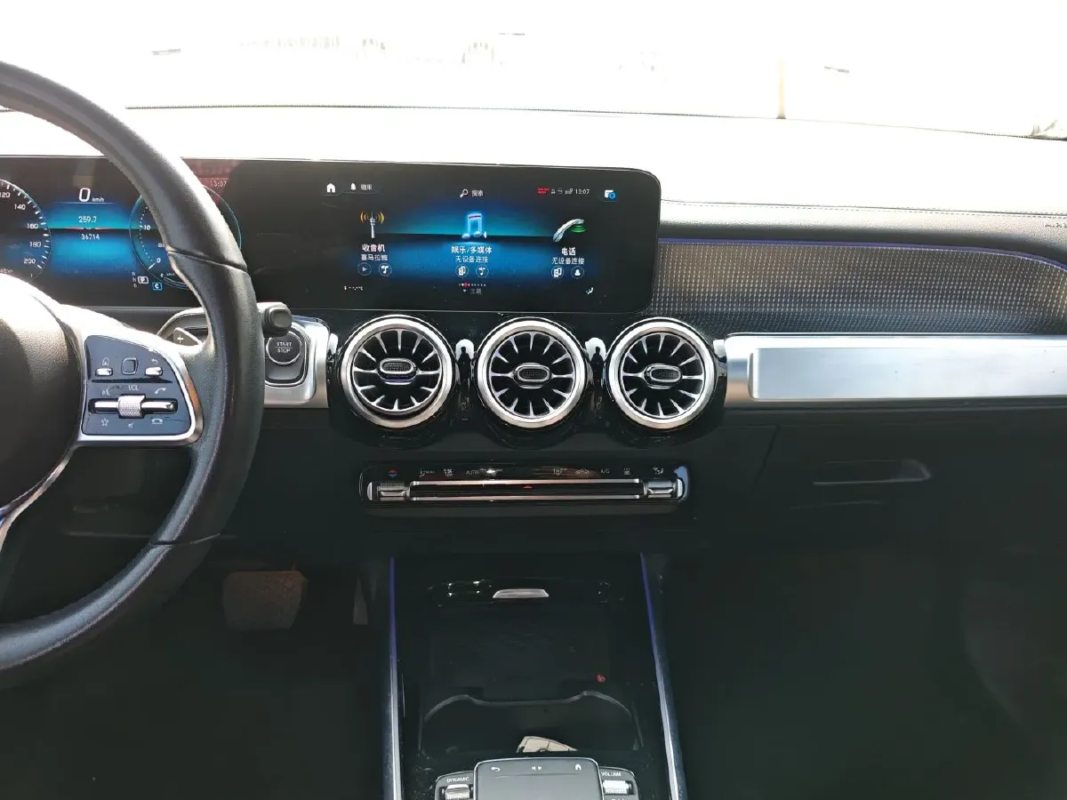 2022 Mercedes-Benz EQB Class BEV 73.5KWH,autocango,china used car exporter,china ev exporter,chinese used car exporter,chinese used ev exporter