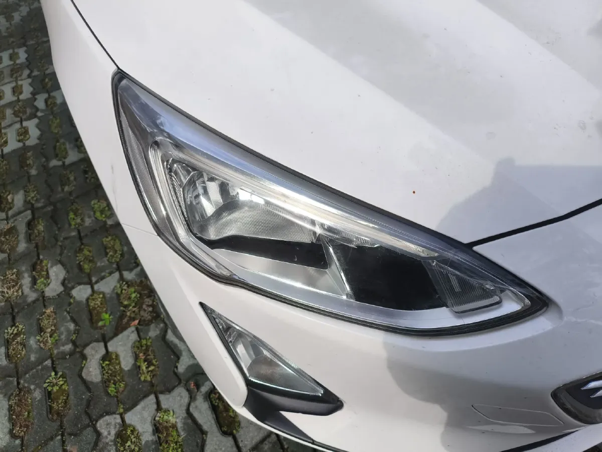 2019 Ford Focus 1.5T 184HP L3 8AT,autocango,china used car exporter,china ev exporter,chinese used car exporter,chinese used ev exporter