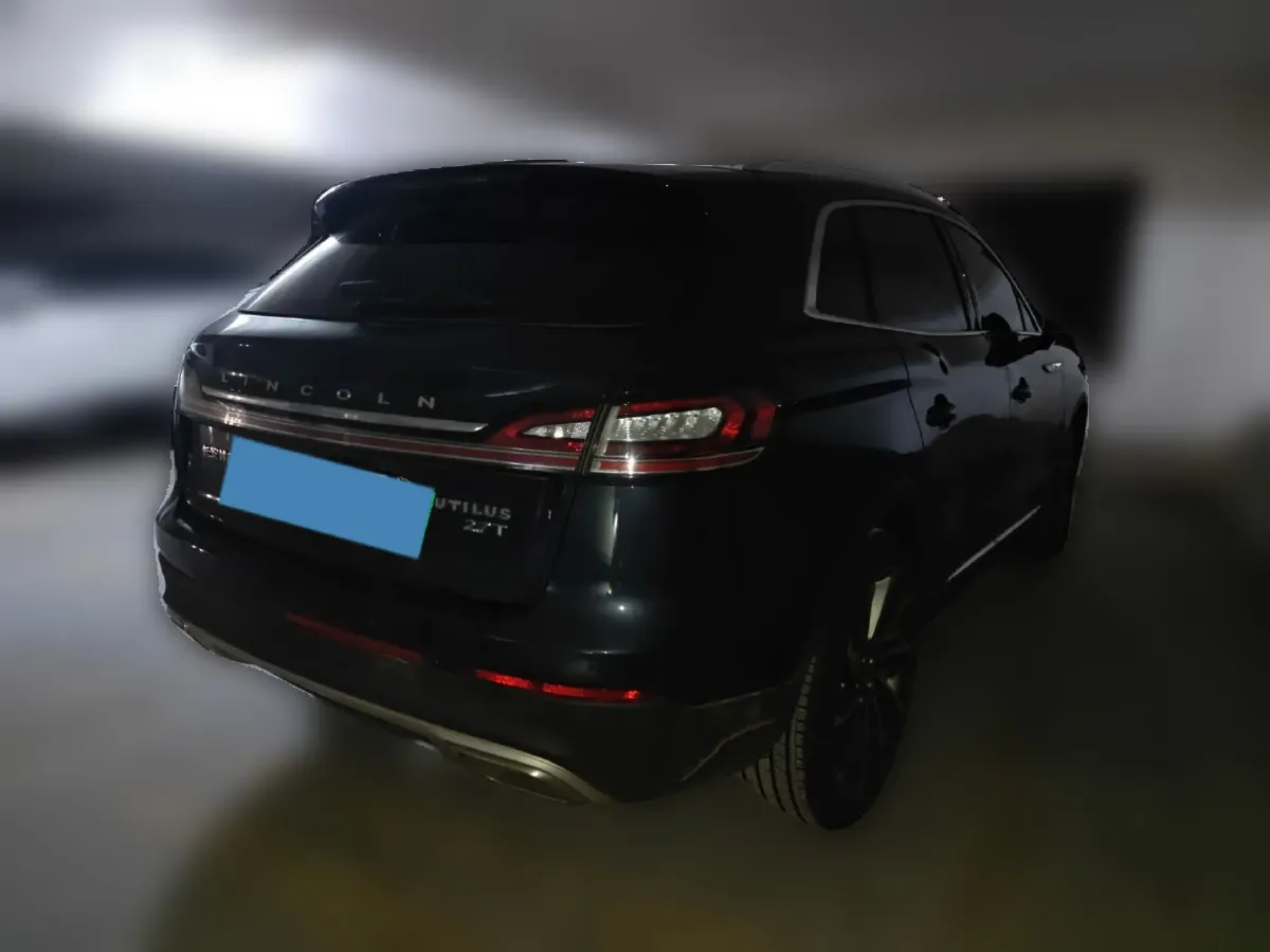 2021 BMW X4 2.0T 184HP L4 8AT,autocango,china used car exporter,china ev exporter,chinese used car exporter,chinese used ev exporter