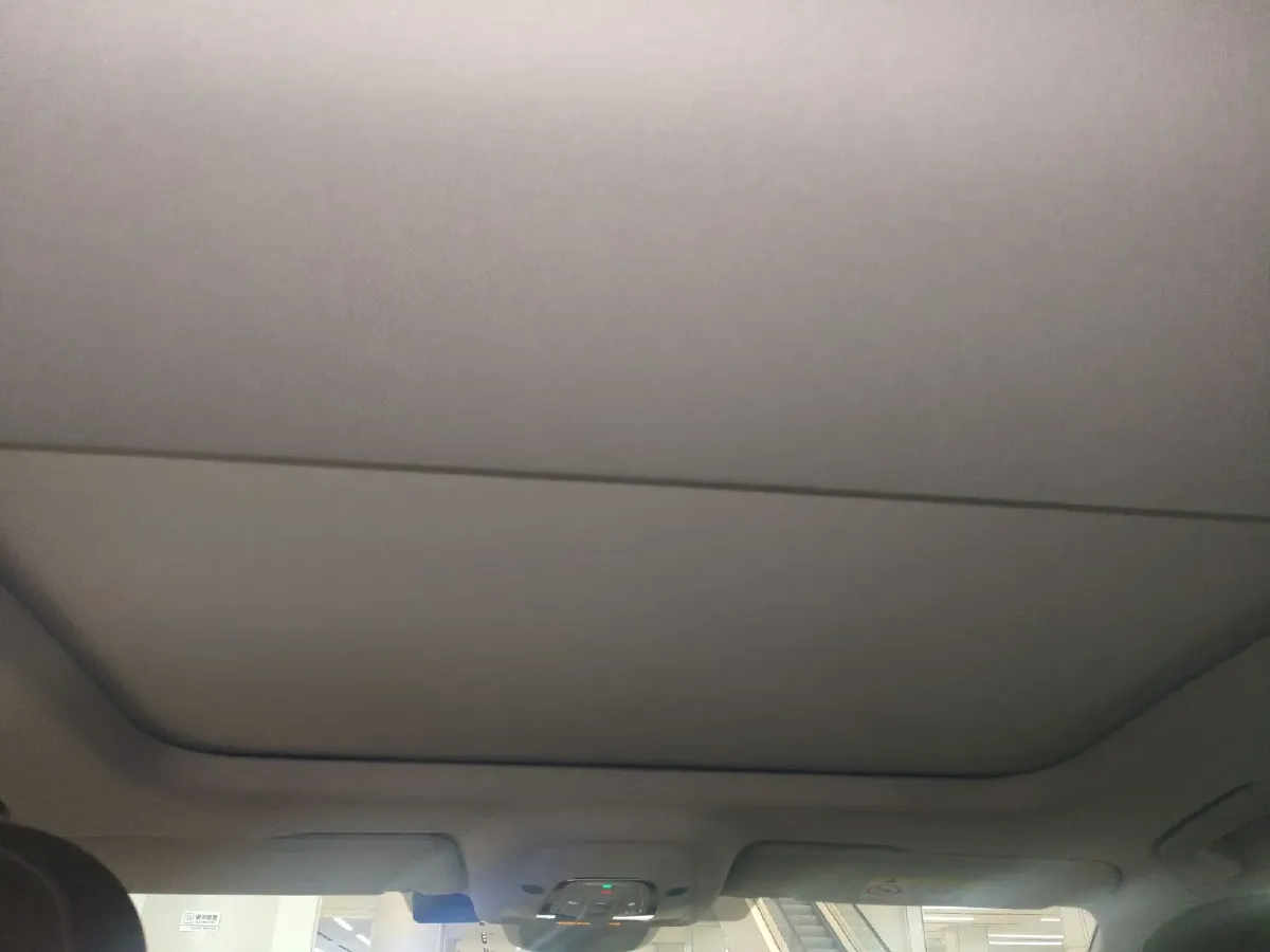 2022 Audi A7L 2.0T 245HP L4 7DCT,autocango,china used car exporter,china ev exporter,chinese used car exporter,chinese used ev exporter