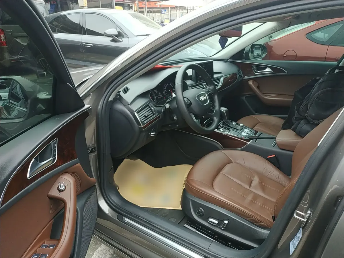 2016 Audi A6L 2.5L 204HP V6 CVT,autocango,china used car exporter,china ev exporter,chinese used car exporter,chinese used ev exporter