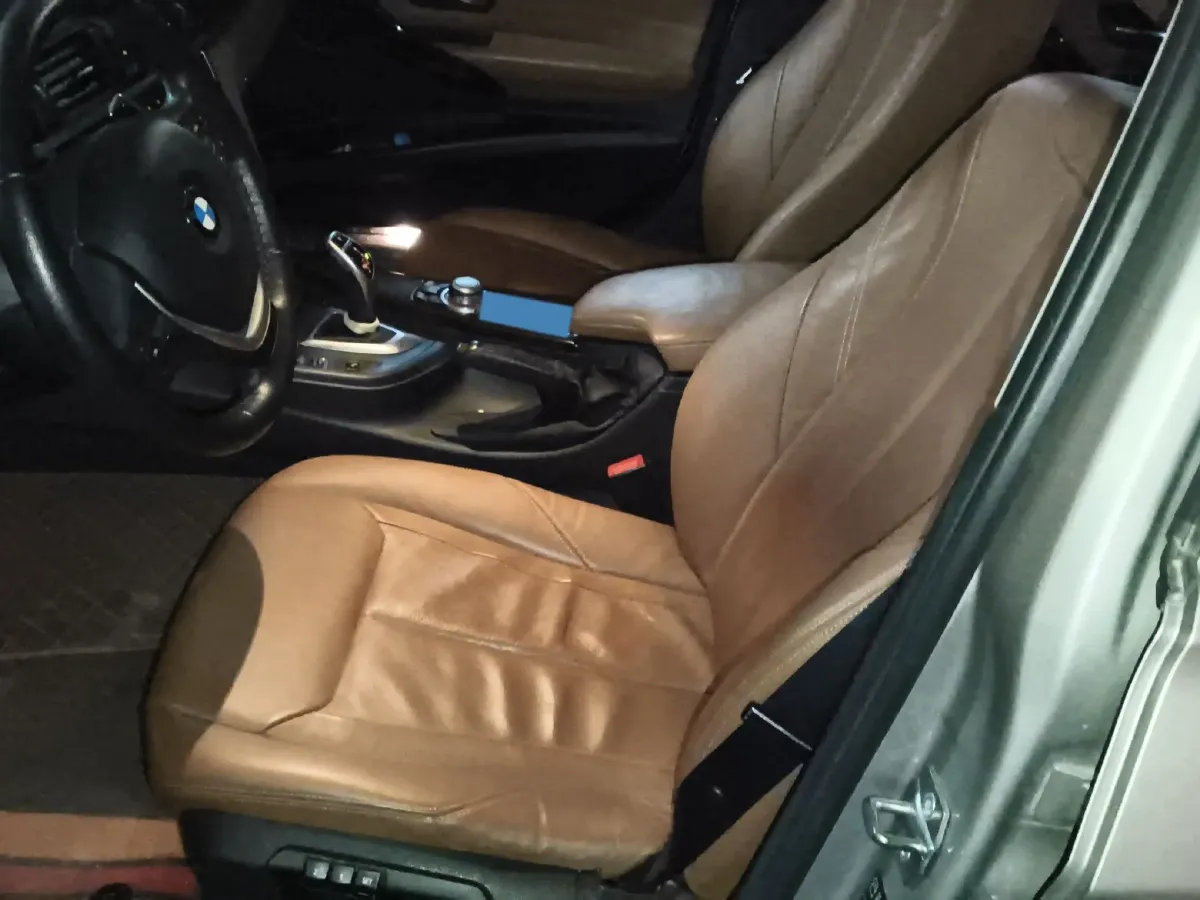 2015 BMW 3 Series 2.0T 184HP L4 8AT,autocango,china used car exporter,china ev exporter,chinese used car exporter,chinese used ev exporter