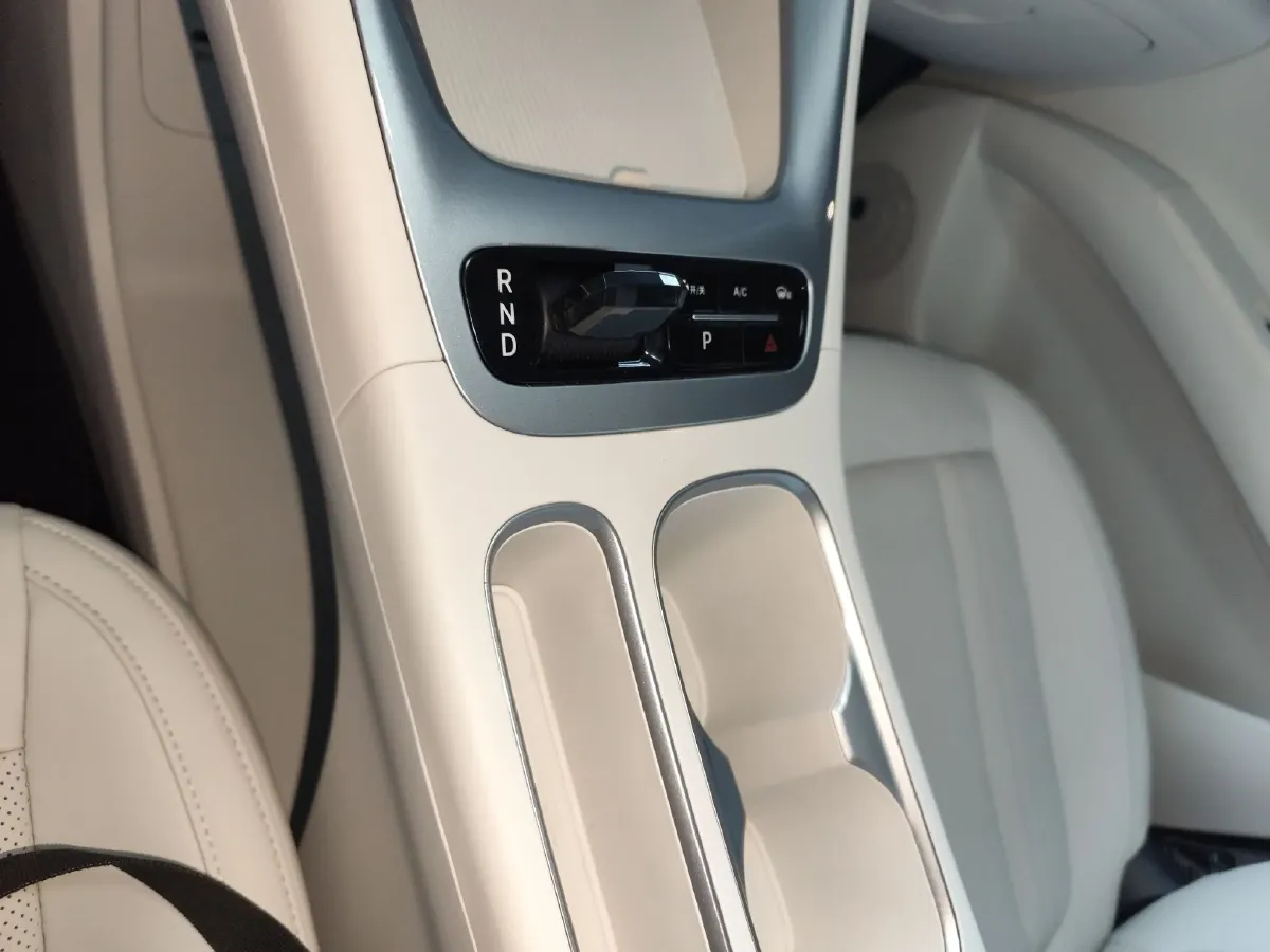 2025 Geely Galaxy XingYuan BEV 30.12KWH,autocango,china used car exporter,china ev exporter,chinese used car exporter,chinese used ev exporter