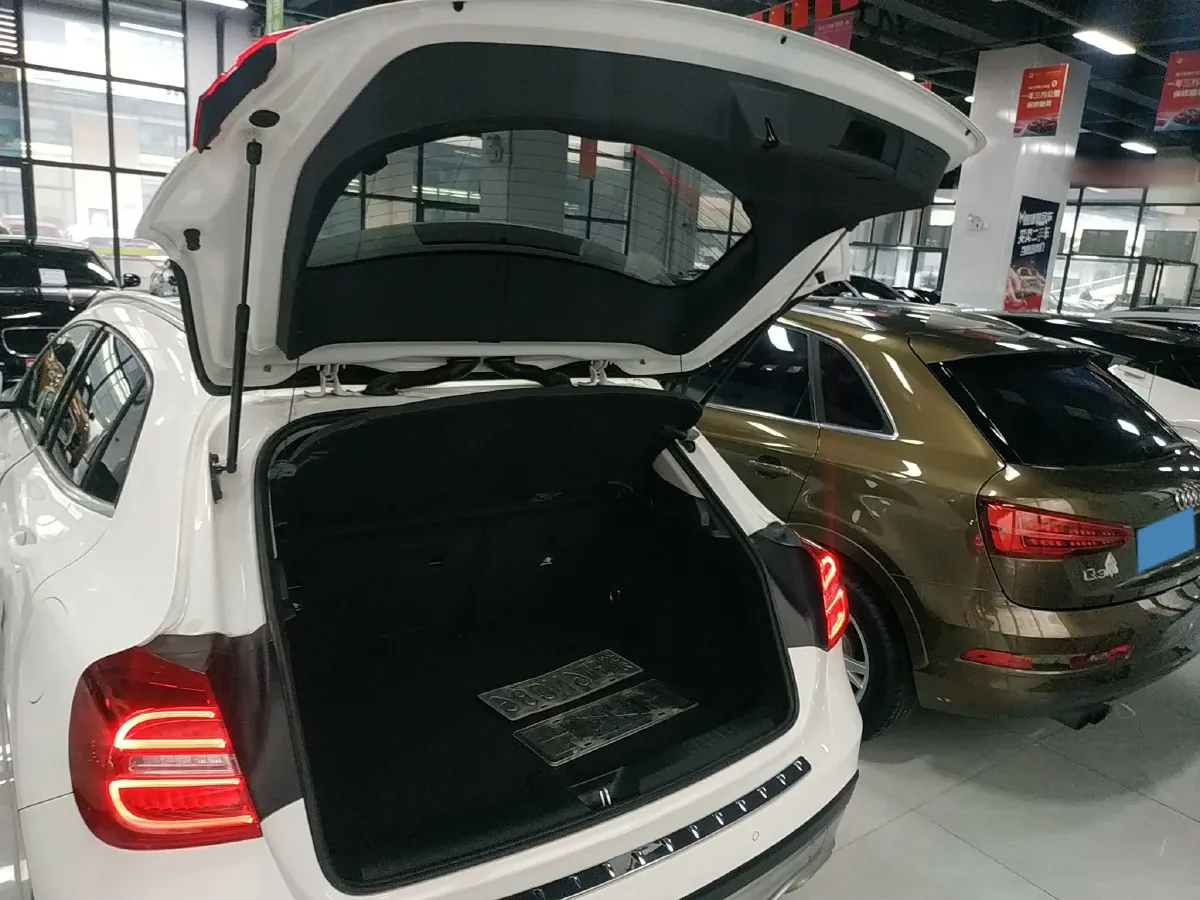 2016 Mercedes-Benz GLA Class 2.0T 184HP L4 7DCT,autocango,china used car exporter,china ev exporter,chinese used car exporter,chinese used ev exporter