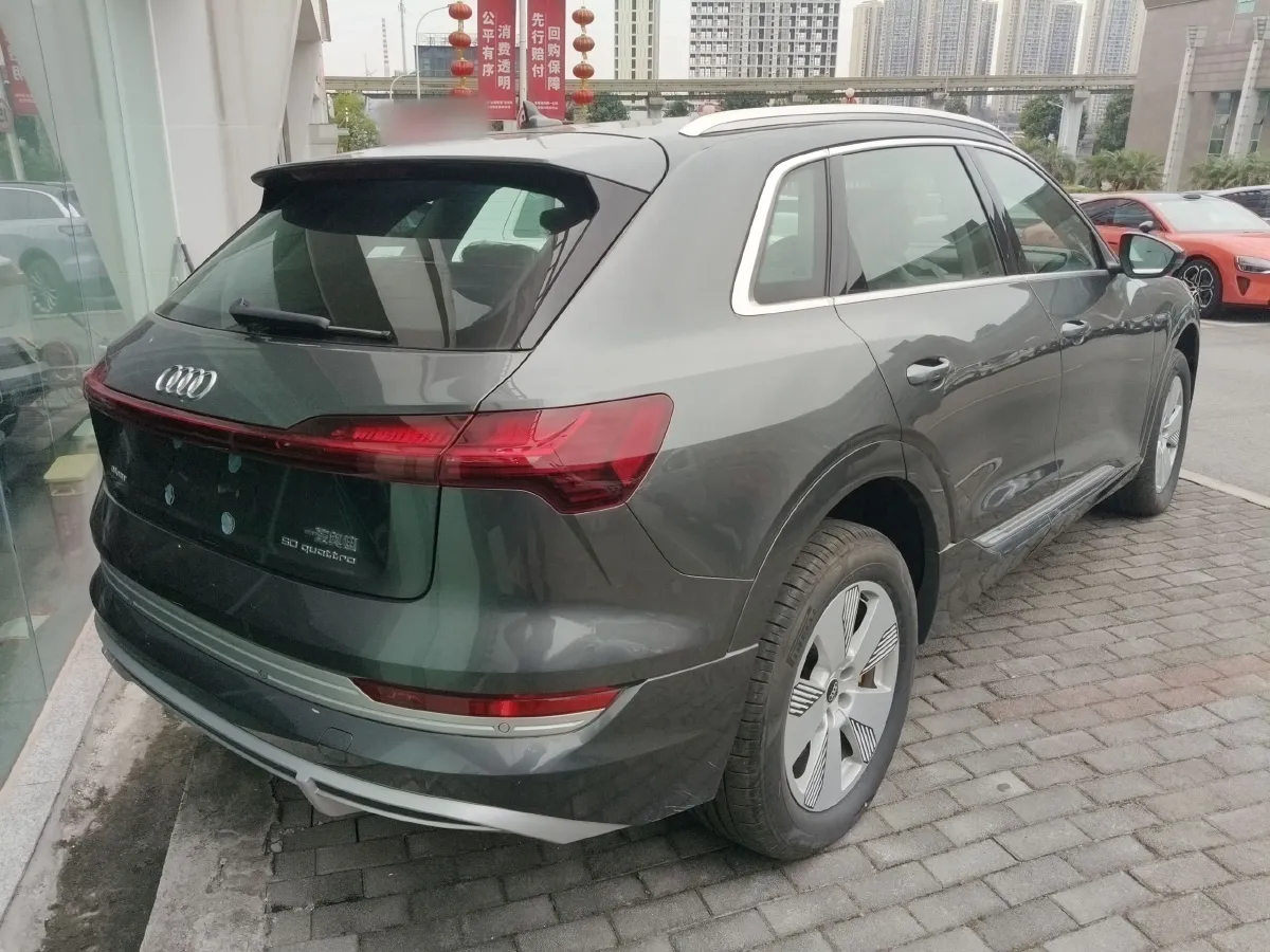 2021 Audi e-tron BEV 96.7KWH,autocango,china used car exporter,china ev exporter,chinese used car exporter,chinese used ev exporter