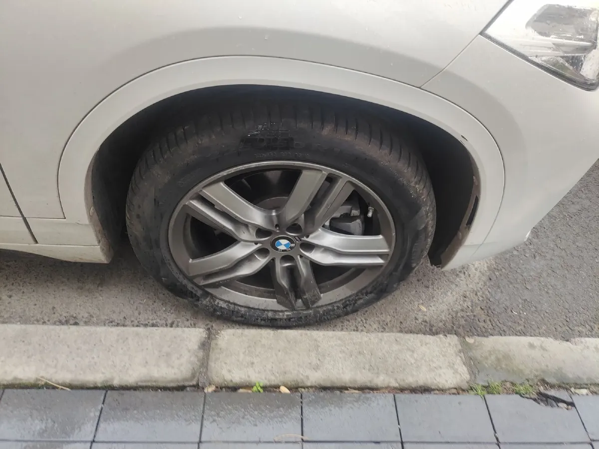 2022 BMW X2 2.0T 192HP L4 7DCT,autocango,china used car exporter,china ev exporter,chinese used car exporter,chinese used ev exporter