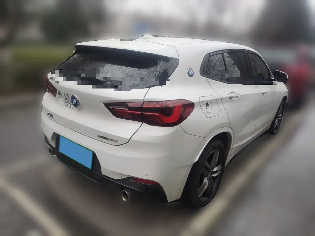 2022 BMW X2 2.0T 192HP L4 7DCT,autocango,china used car exporter,china ev exporter,chinese used car exporter,chinese used ev exporter
