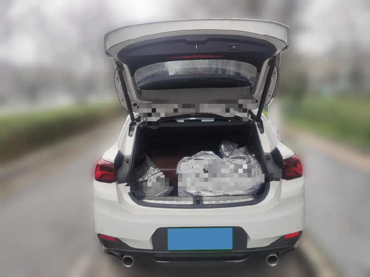 2022 BMW X2 2.0T 192HP L4 7DCT,autocango,china used car exporter,china ev exporter,chinese used car exporter,chinese used ev exporter