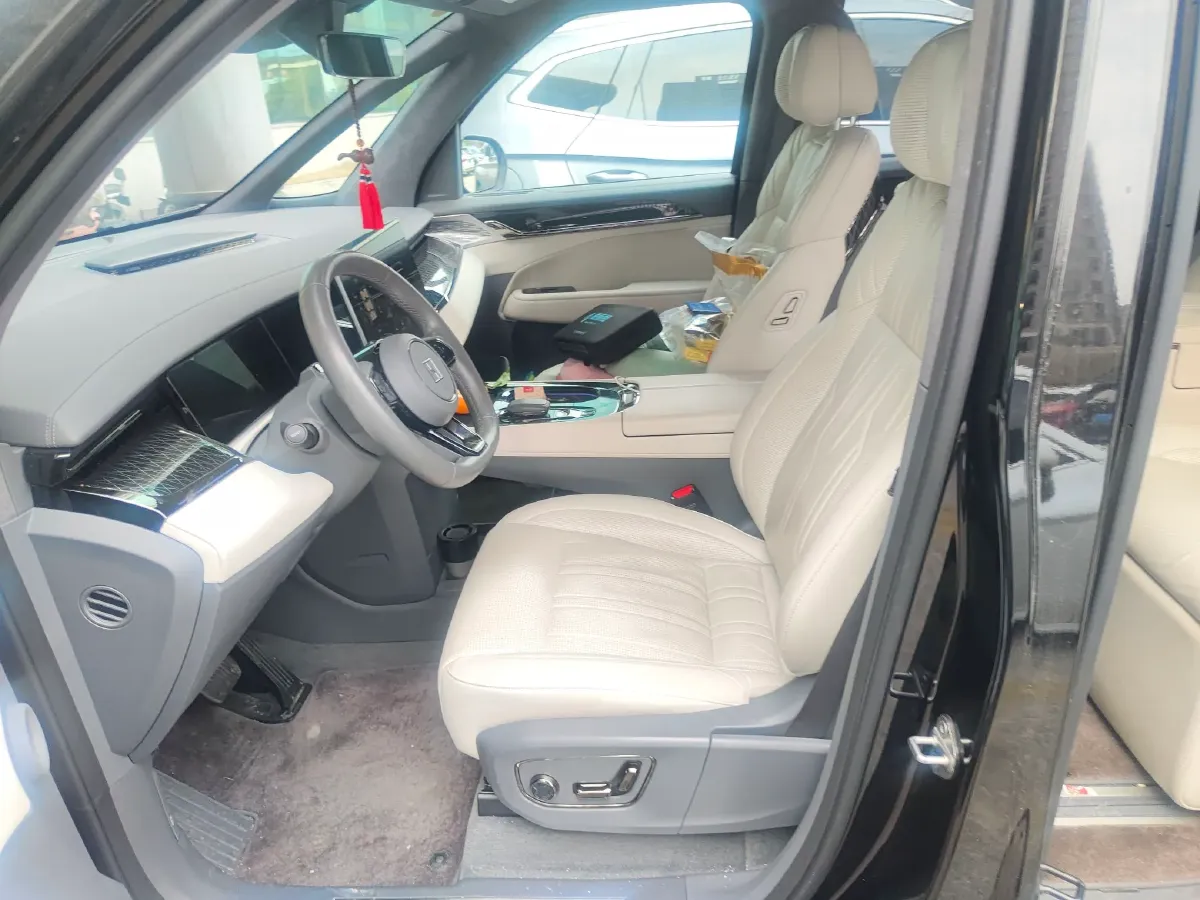 2022 Zeekr 009 BEV 116KWH,autocango,china used car exporter,china ev exporter,chinese used car exporter,chinese used ev exporter