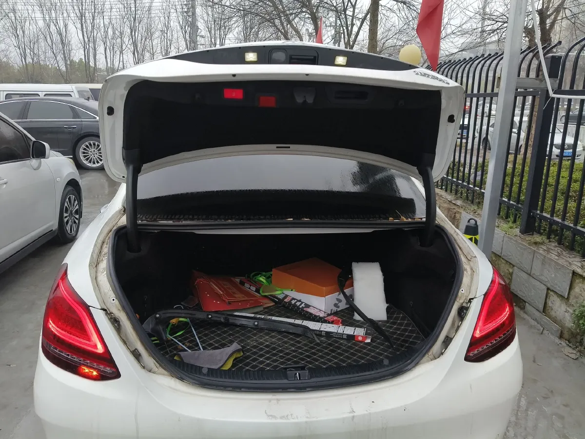 2021 Mercedes-Benz C Class 1.5T 184HP L4 9AT,autocango,china used car exporter,china ev exporter,chinese used car exporter,chinese used ev exporter