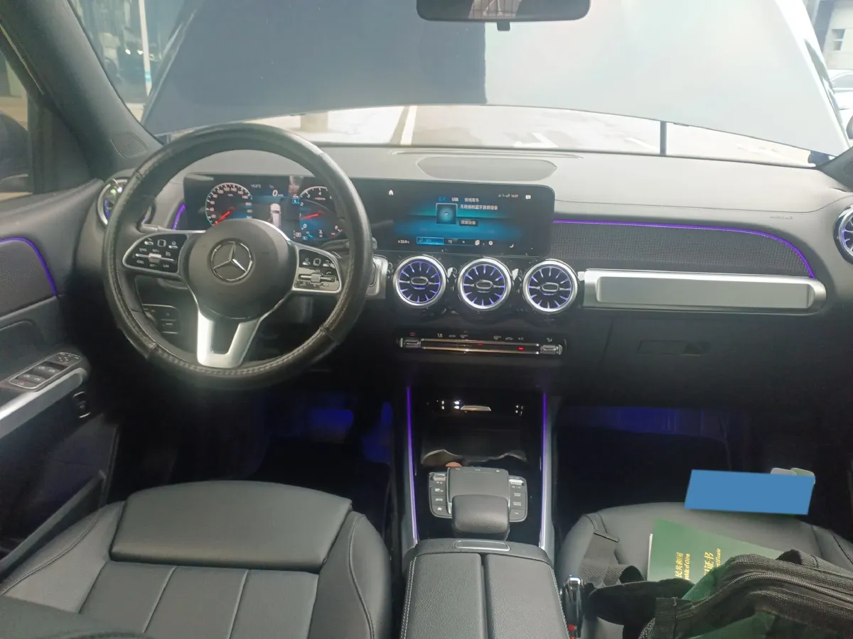 2022 Mercedes-Benz GLB Class 2.0T 190HP L4 8DCT,autocango,china used car exporter,china ev exporter,chinese used car exporter,chinese used ev exporter