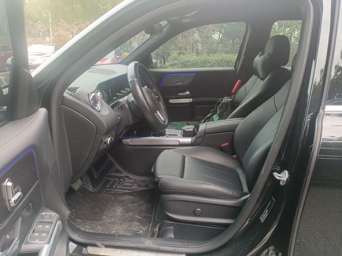 2022 Mercedes-Benz GLB Class 2.0T 190HP L4 8DCT,autocango,china used car exporter,china ev exporter,chinese used car exporter,chinese used ev exporter