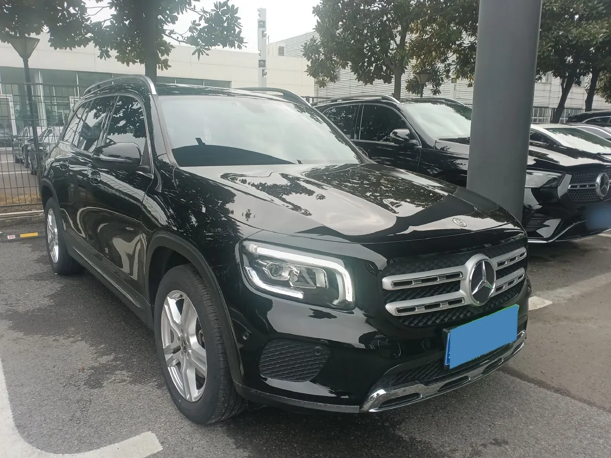 2022 Mercedes-Benz GLB Class 2.0T 190HP L4 8DCT,autocango,china used car exporter,china ev exporter,chinese used car exporter,chinese used ev exporter